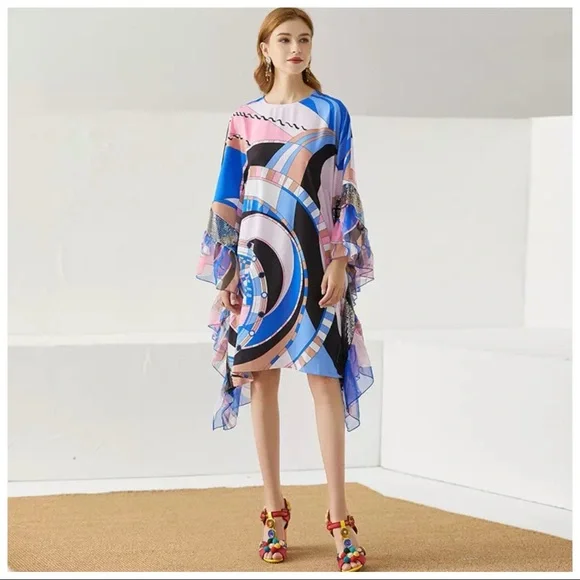 ❤️ The Levie Silk Colorful Oversized Flowing Top - Picture 3 of 8